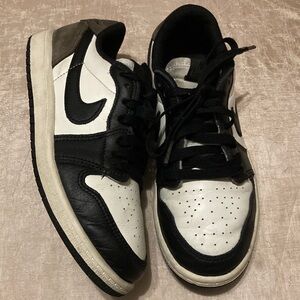 Jordan 1 Low Mocha Size 3Y